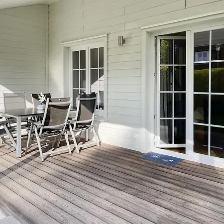 Eastcoast בית נופש טימנדורפר שטרנד